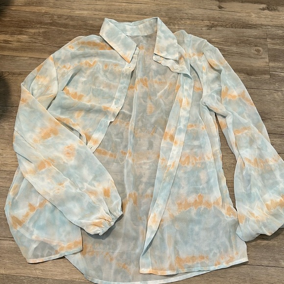 Sheer button up blouse - Picture 1 of 2
